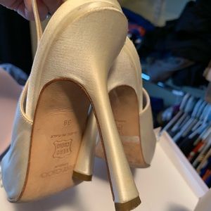 Jimmy Choo satin cream (off-white) bow heels